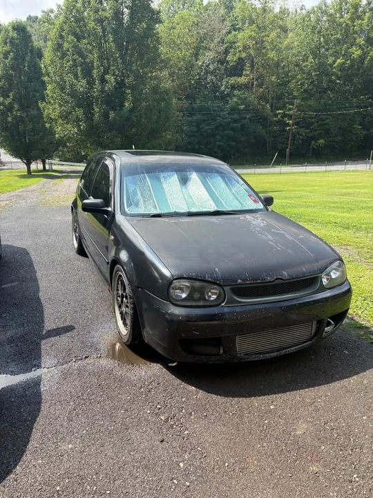 2002 Volkswagen GTI Mk4 - Image 2 of 12