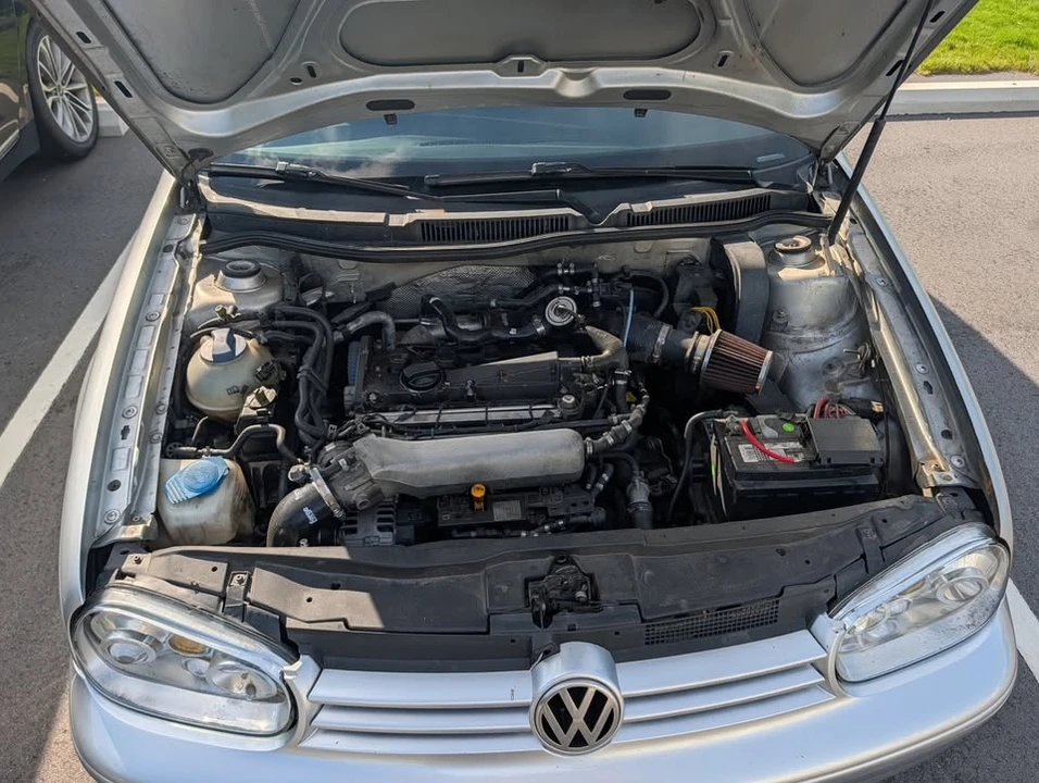 2002 Volkswagen GTI Mk4 - Image 2 of 7