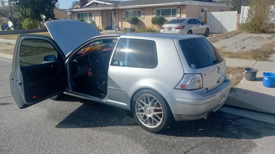 2002 Volkswagen GTI Mk4 - Image 2 of 7