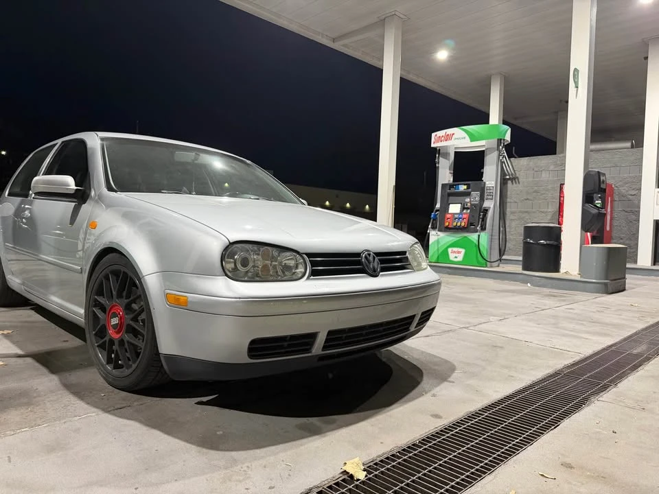 2002 Volkswagen GTI Mk4 - Image 2 of 14