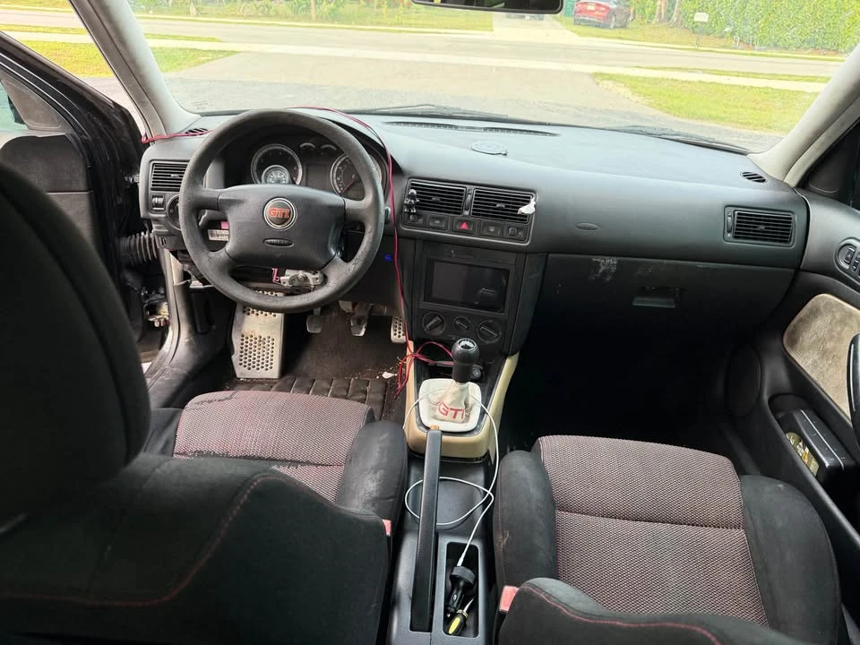2002 Volkswagen GTI Mk4 - Image 6 of 8
