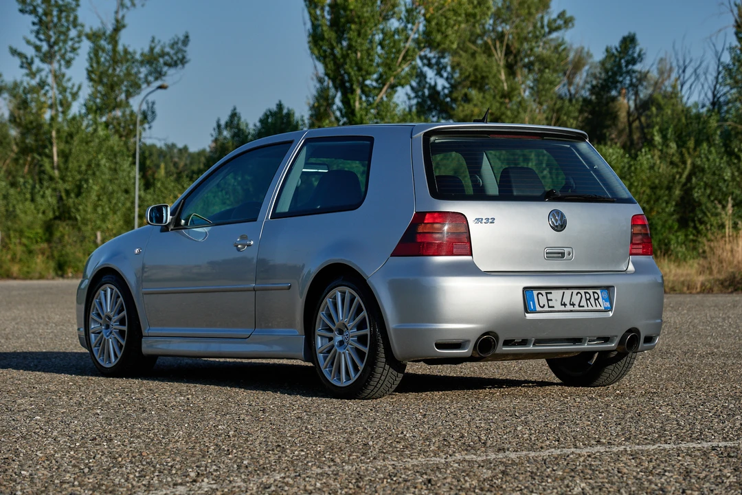 2002 Volkswagen R32 Mk4 - Image 6 of 31