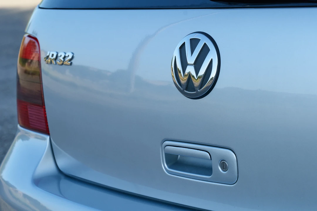 2002 Volkswagen R32 Mk4 - Image 25 of 31