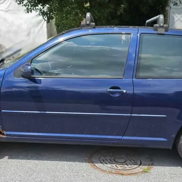 2002 Volkswagen GTI 1.8T Hatchback Coupe 2D