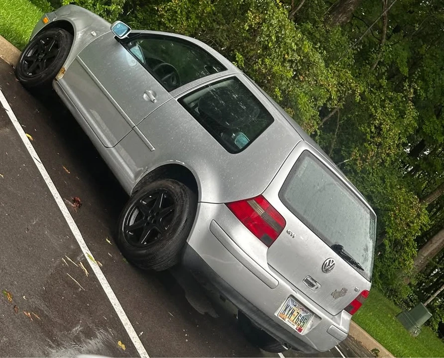 2002 Volkswagen GTI Mk4 - Image 3 of 3