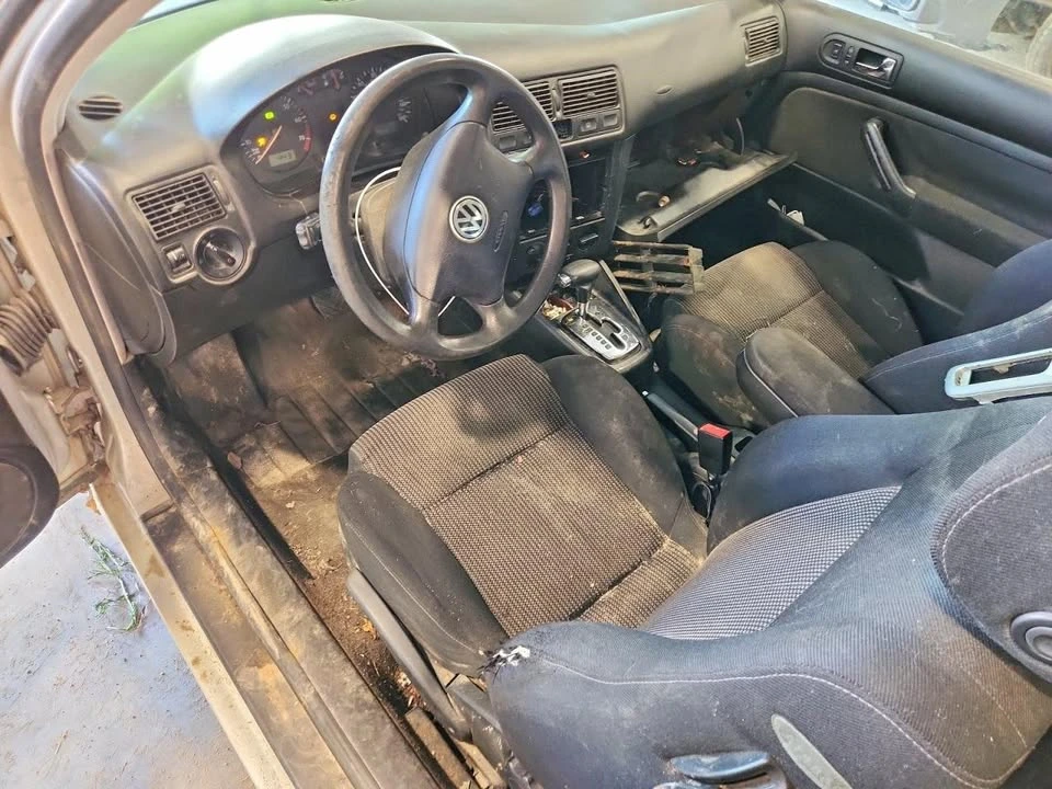 2002 Volkswagen GTI Mk4 - Image 8 of 10