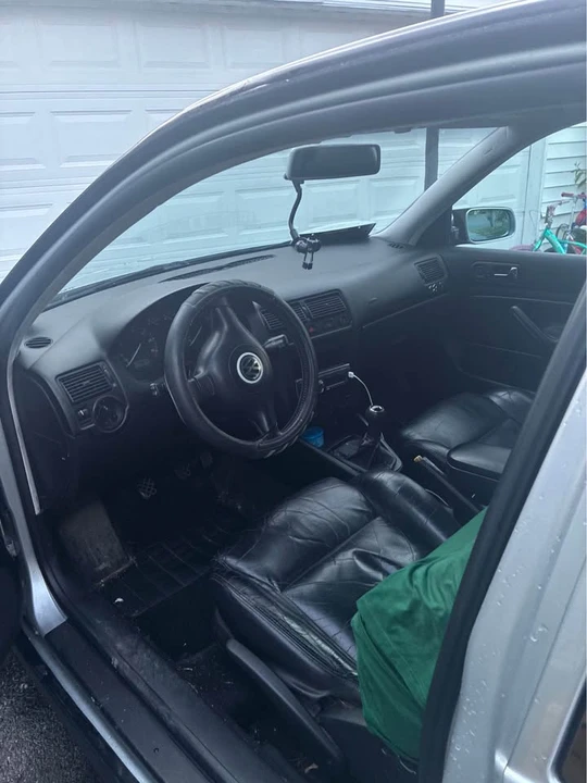 2002 Volkswagen GTI Mk4 - Image 2 of 7