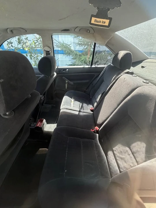 2002 Volkswagen GTI Mk4 - Image 5 of 5