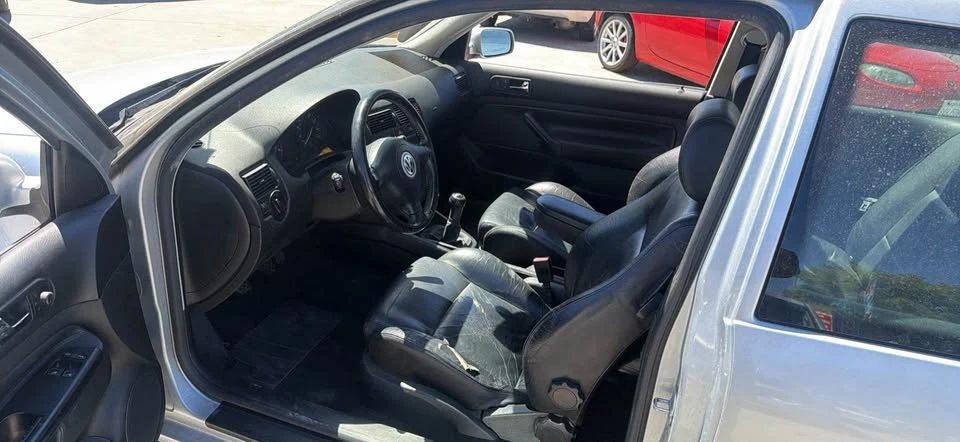2002 Volkswagen GTI Mk4 - Image 11 of 16