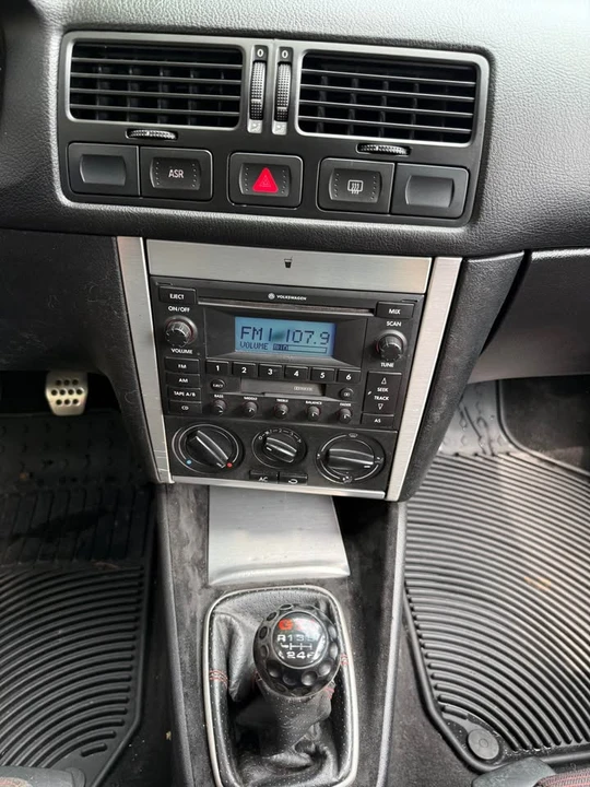 2002 Volkswagen GTI Mk4 - Image 13 of 17