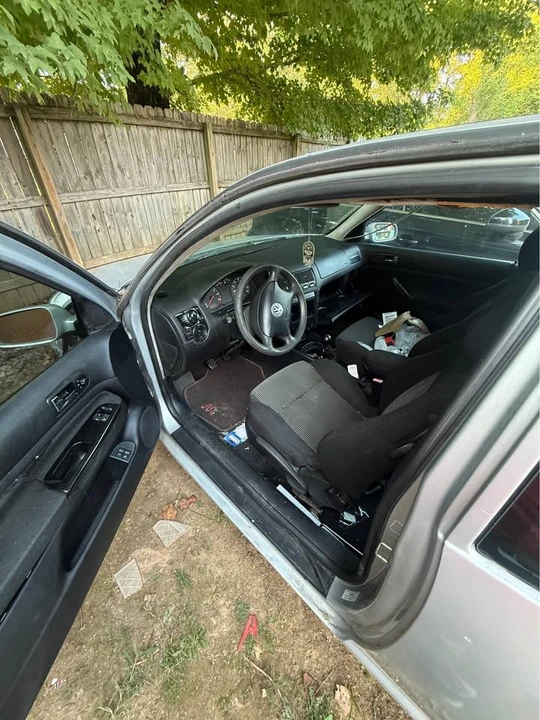 2002 Volkswagen GTI Mk4 - Image 5 of 8