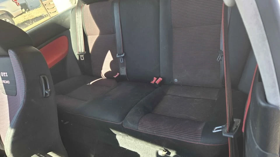 2002 Volkswagen GTI Mk4 - Image 6 of 12