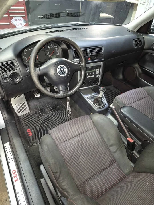2002 Volkswagen GTI Mk4 - Image 10 of 11