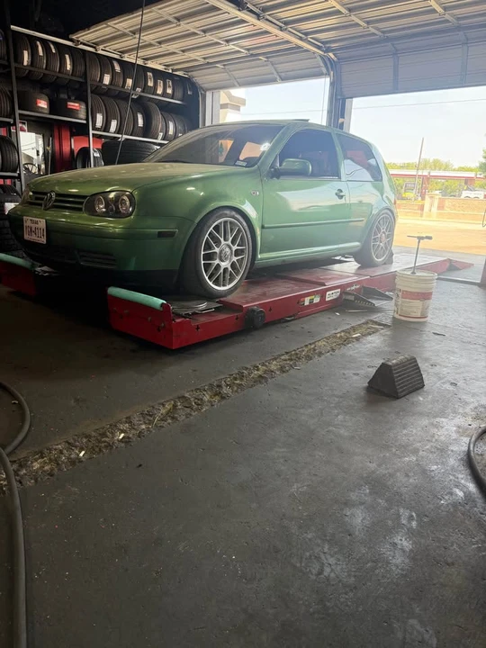 2002 Volkswagen GTI Mk4 - Image 2 of 5