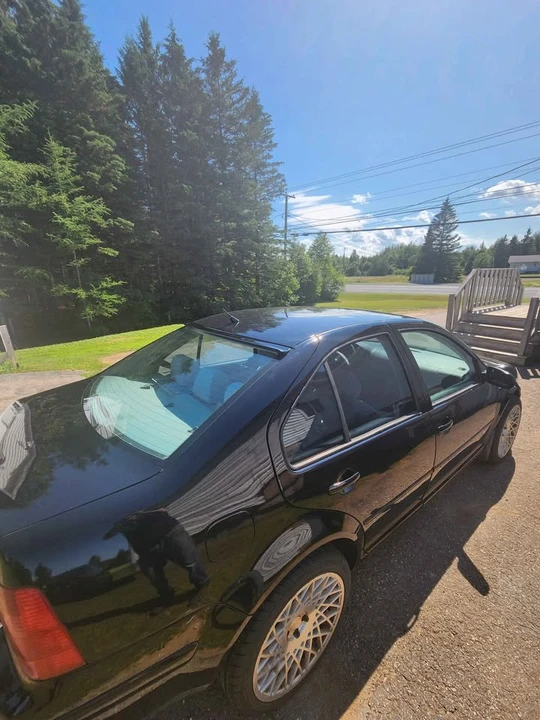 2002 Volkswagen Jetta - Image 14 of 20