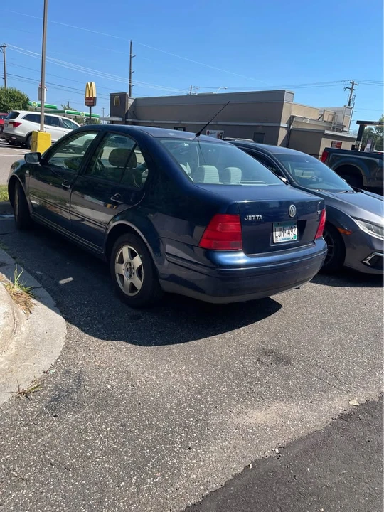 2002 Volkswagen A4 Jetta - Image 2 of 2