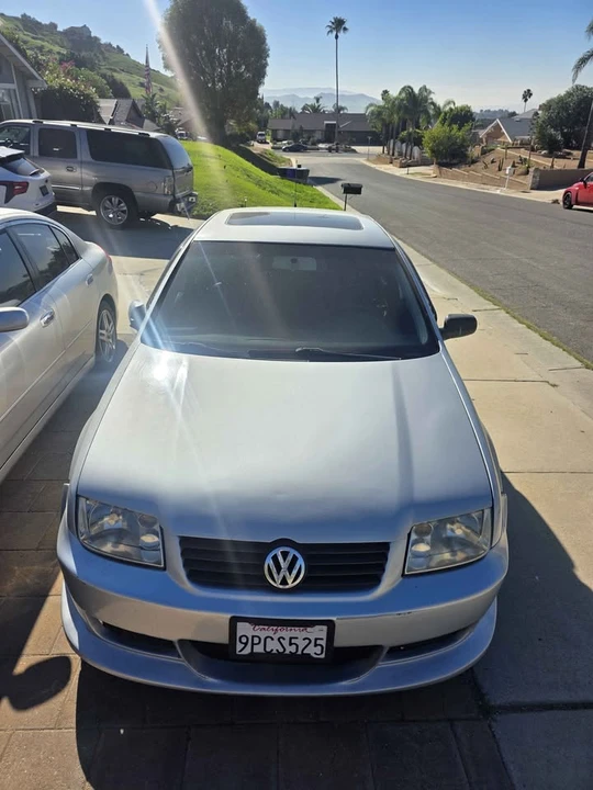 2002 Volkswagen A4 Jetta - Image 2 of 8