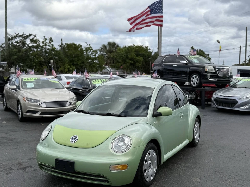 2002 Volkswagen New Beetle - Image 2 of 21
