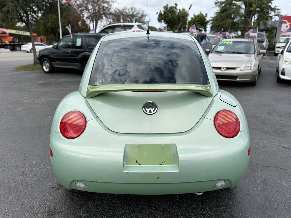 2002 Volkswagen New Beetle - Image 8 of 21