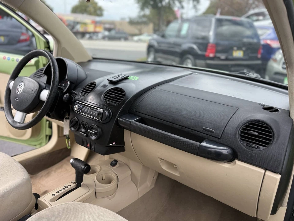 2002 Volkswagen New Beetle - Image 19 of 21