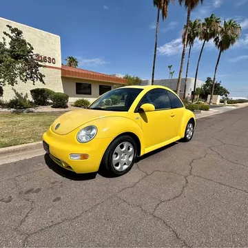 2002 Volkswagen New Beetle GLS Hatchback 2D