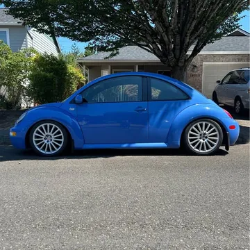 2002 Volkswagen New Beetle GLS Hatchback 2D