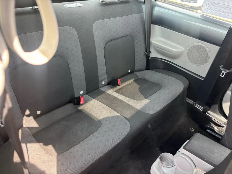 2002 Volkswagen New Beetle - Image 18 of 20