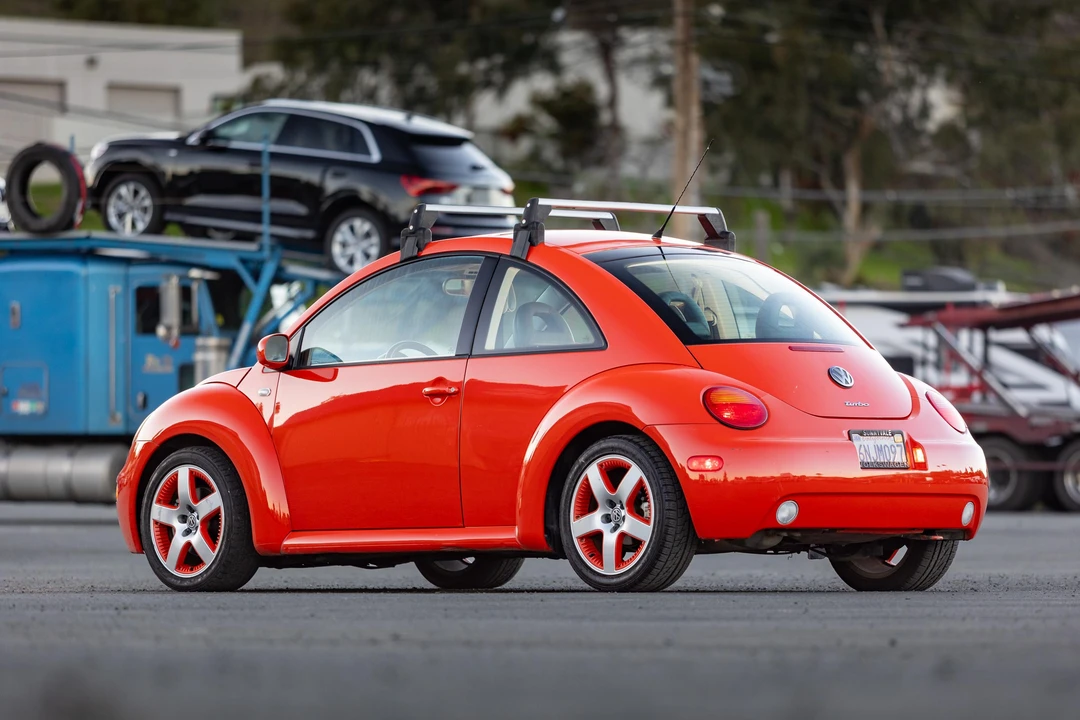 2002 Volkswagen New Beetle - Image 16 of 31