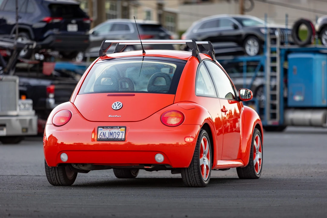 2002 Volkswagen New Beetle - Image 25 of 31