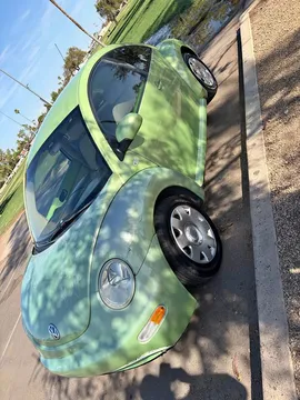 2002 Volkswagen New Beetle S Hatchback 2D