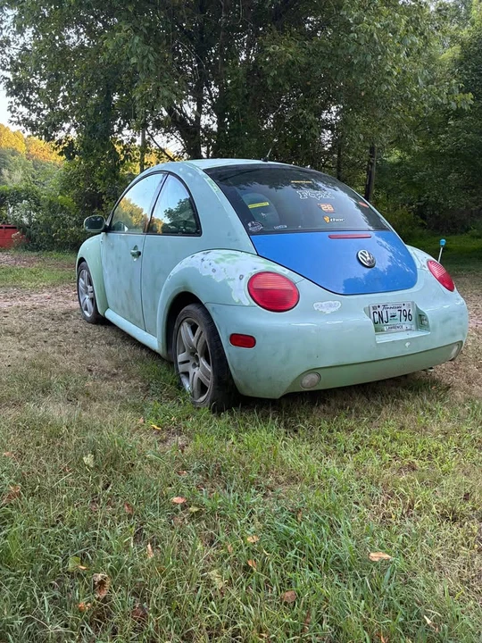 2002 Volkswagen New Beetle - Image 4 of 4
