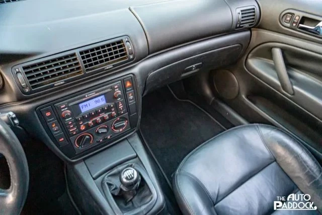 2002 Volkswagen Passat - Image 20 of 21