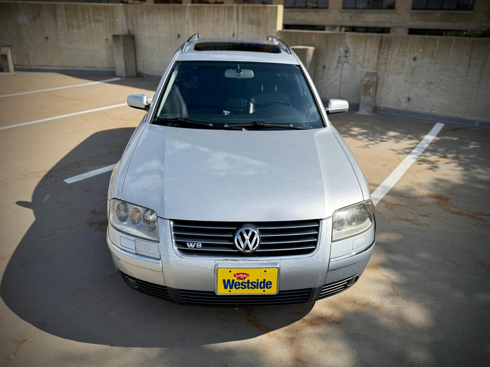 2002 Volkswagen Passat - Image 7 of 31