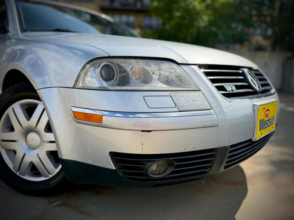 2002 Volkswagen Passat - Image 20 of 31