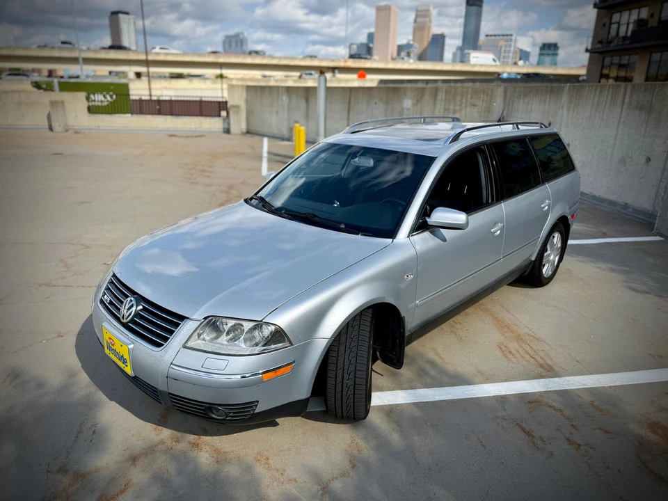 2002 Volkswagen Passat - Image 9 of 31