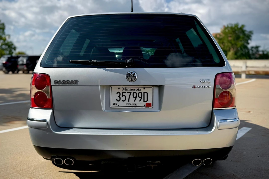 2002 Volkswagen Passat - Image 5 of 31