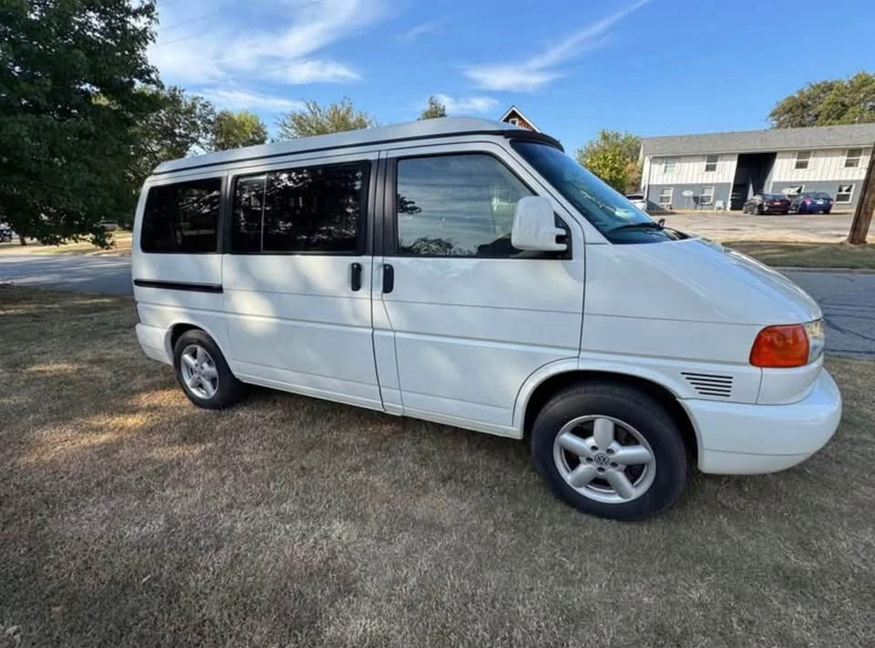 2002 Volkswagen EuroVan - Image 2 of 8
