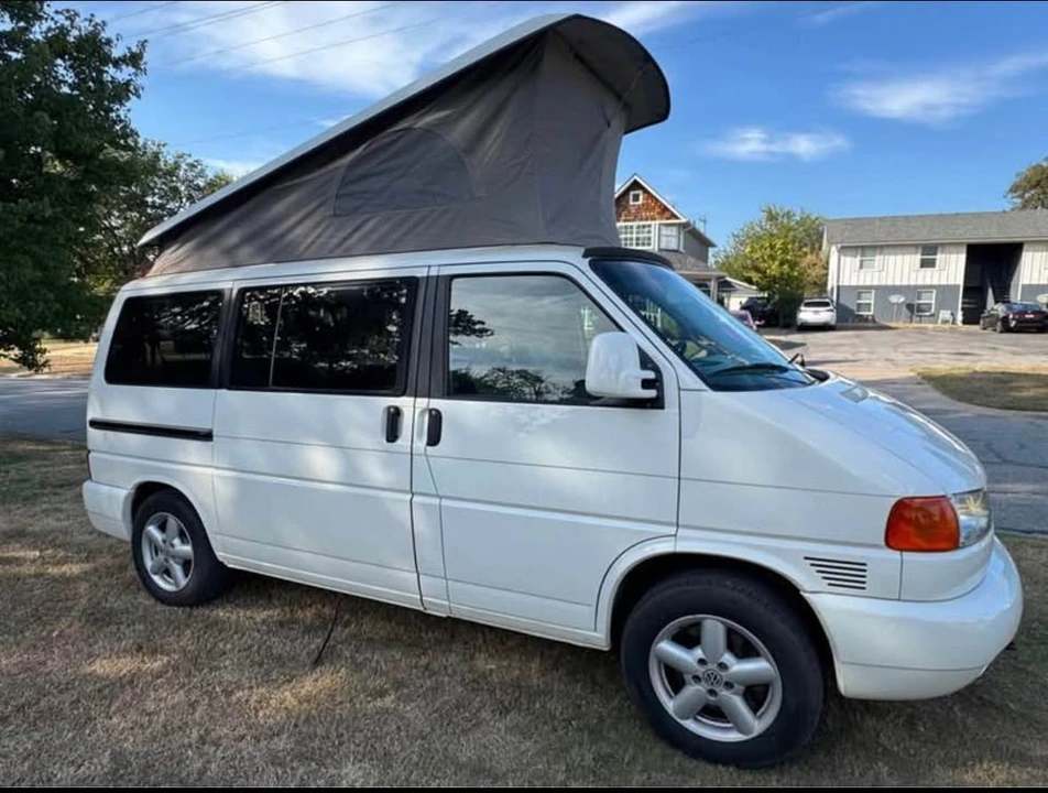 2002 Volkswagen EuroVan - Image 3 of 8