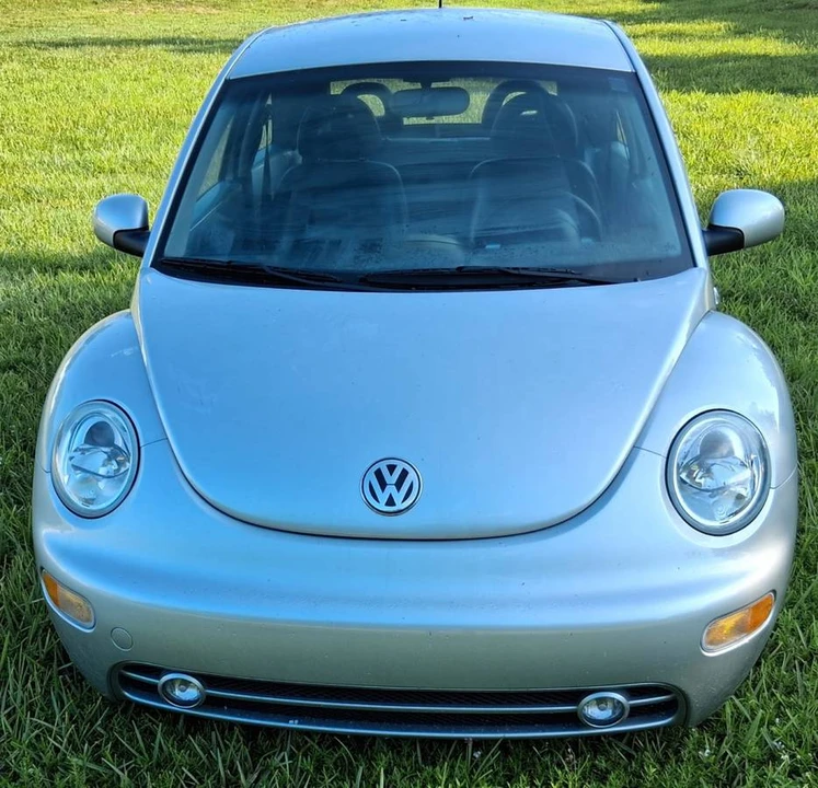2002 Volkswagen New Beetle - Image 3 of 21