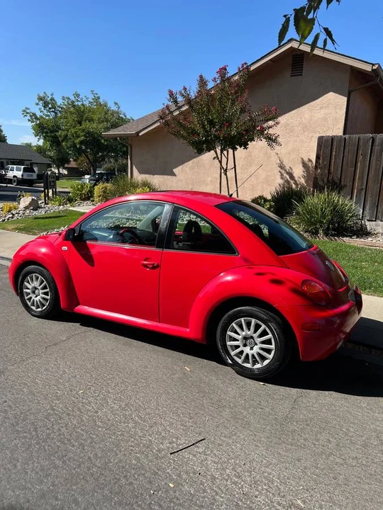 2002 Volkswagen New Beetle - Image 3 of 6