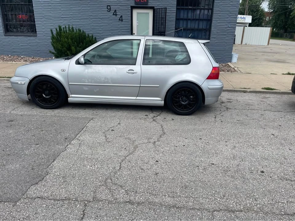 2002 Volkswagen GTI Mk4 - Image 5 of 10