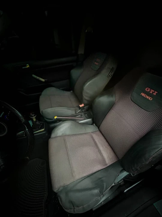 2002 Volkswagen GTI Mk4 - Image 4 of 6