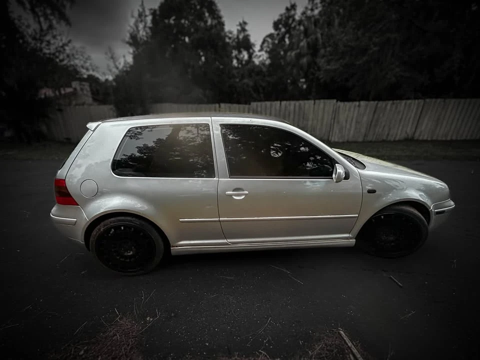 2002 Volkswagen GTI Mk4 - Image 2 of 6