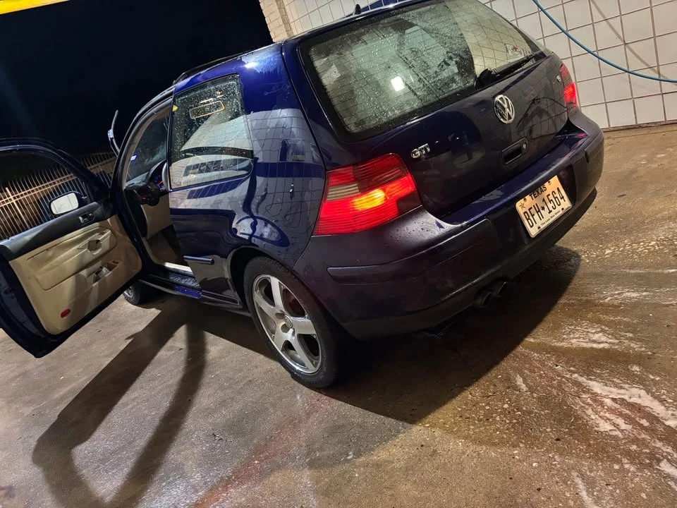 2002 Volkswagen GTI Mk4 - Image 4 of 10
