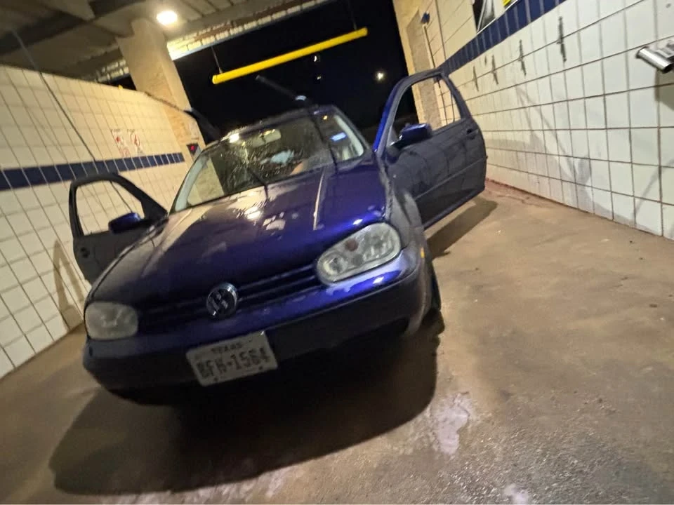 2002 Volkswagen GTI Mk4 - Image 3 of 10
