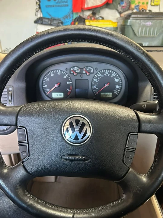 2002 Volkswagen A4 Jetta - Image 8 of 17