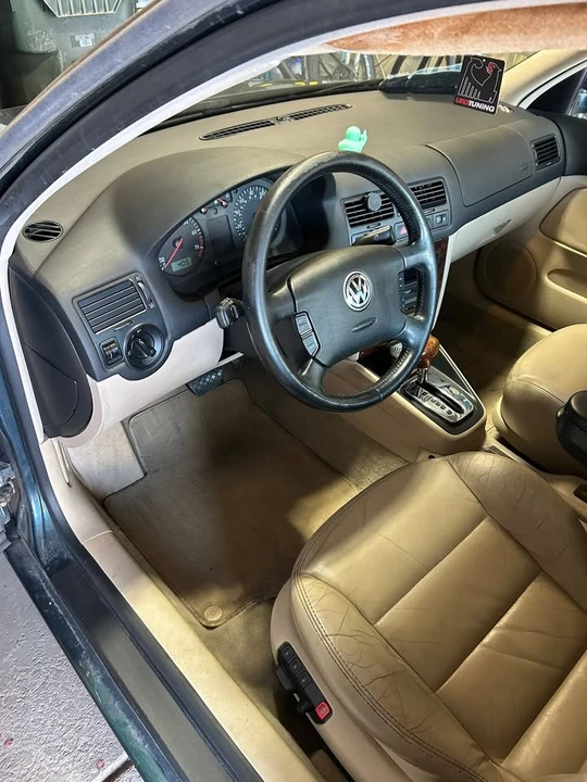 2002 Volkswagen A4 Jetta - Image 6 of 17