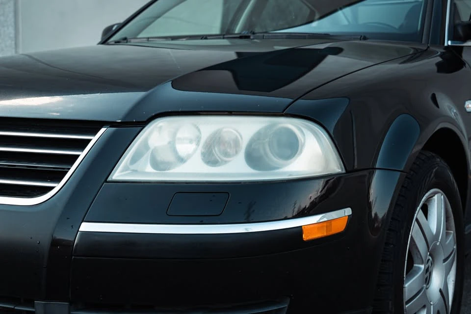 2002 Volkswagen Passat - Image 6 of 17
