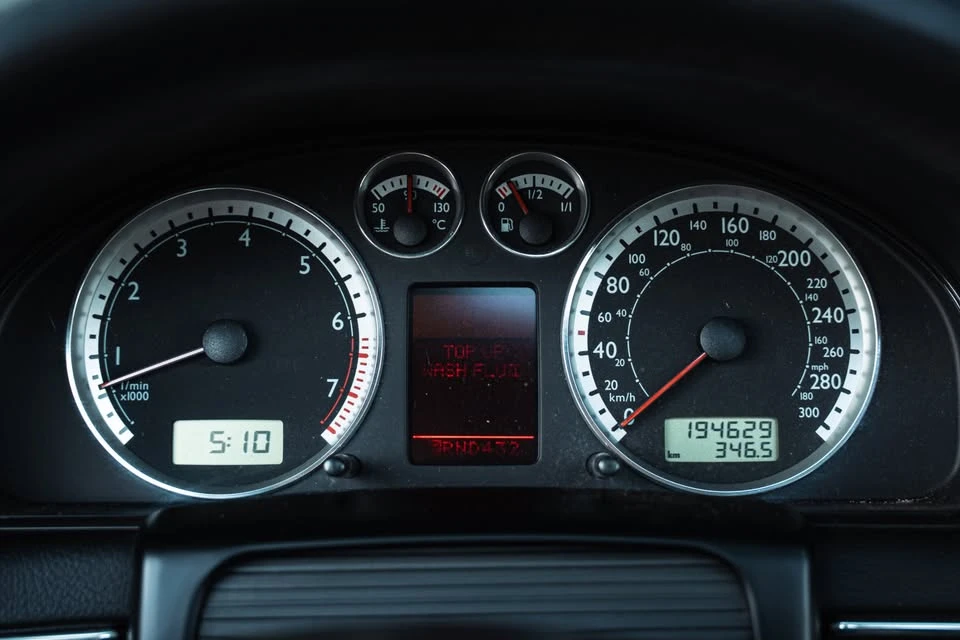 2002 Volkswagen Passat - Image 14 of 17