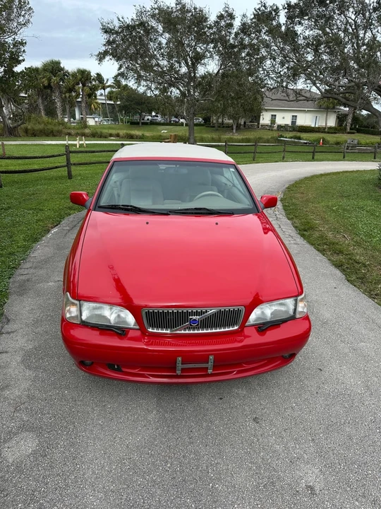 2002 Volvo C70 1st Gen - Image 4 of 18